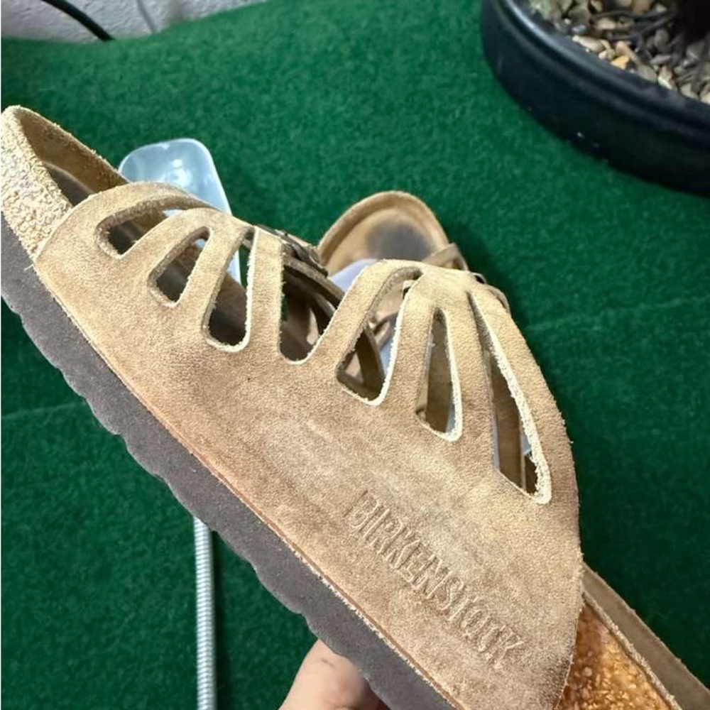 Birkenstock Tan Suede Women's Sandals - Picture 8 of 8